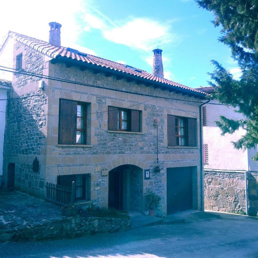 Lobera de Onsella Casa Rural Bal D'Onsella מראה חיצוני תמונה