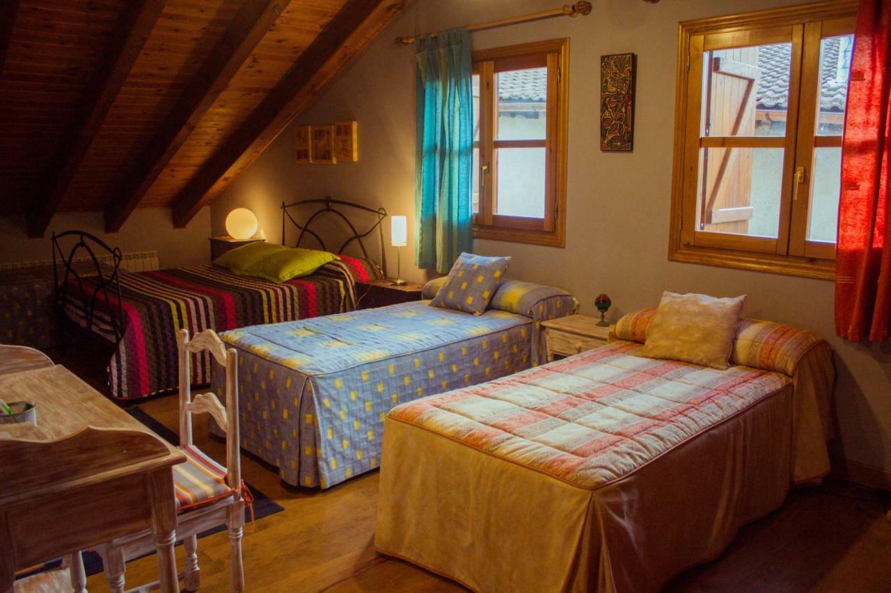 Lobera de Onsella Casa Rural Bal D'Onsella מראה חיצוני תמונה